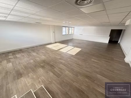 location locaux professionnels 135 m² à saint-aunès (34130)  2 180 €
