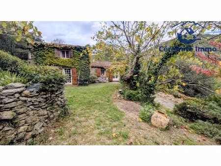 authentique mas catalan en pleine nature