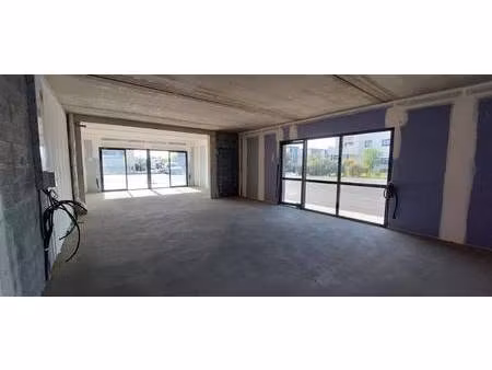 local commercial à louer