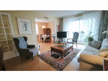 vente appartement 4 pièces  82.00m²  saint