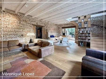 boé village  maison de 117 m² avec jardin en viager occupe (homme 77 ans) dans un environn