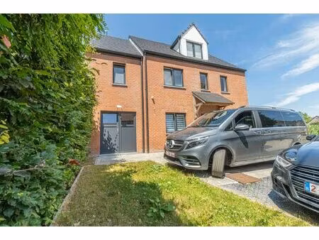 bureaux à louer à route de genval 162 lasne (rbu66841)