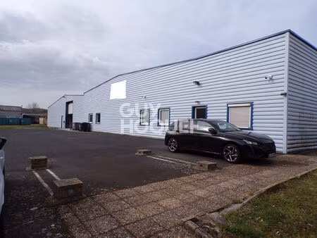 bâtiment industriel 1125m²