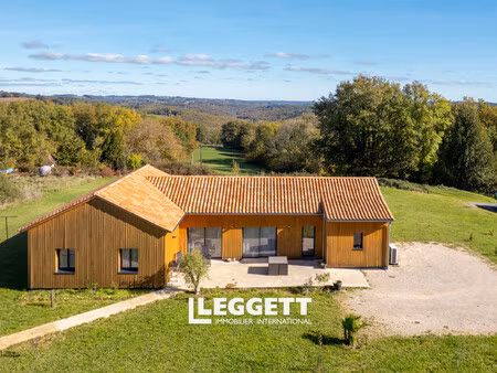 maison 4 pièce(s)  les eyzies