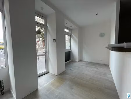 local commercial rouen 40.78 m2