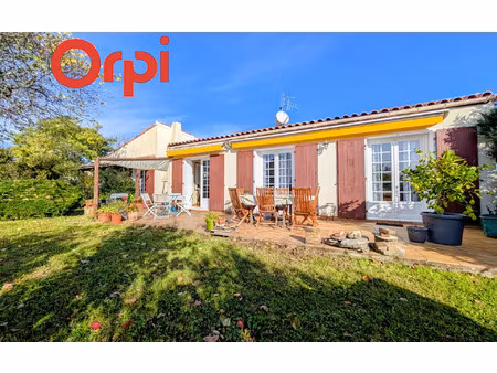 maison échillais m² t-5 à vendre  247 500 €
