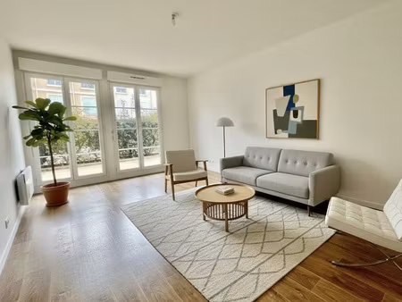 appartement 3 pieces avec terrasse  box et emplt de parking