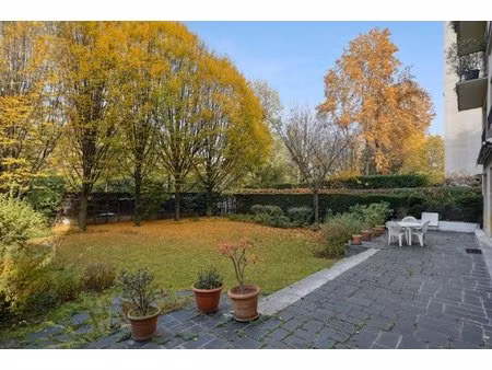 neuilly proche hopital de neuilly : 6/7 pieces de 169m² + jardin privatif d'environ 300m²