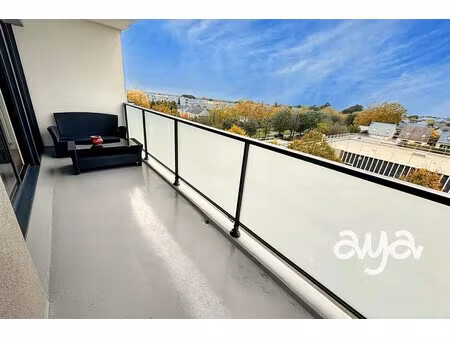 appartement 3 pièces avec de beaux volumes. idéal premier acha
