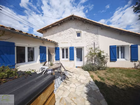 très belle maison t3 rénovée et meublée