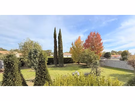 a vendre a saint mars de coutais terrain a batir de 492 m2