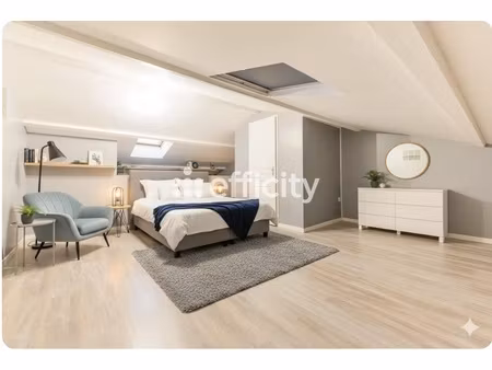 maison 6 pièces - 117 m²