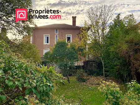 maison de village 240 m²  6 chambres  avec jardin et local commercial