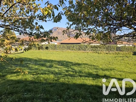 vente terrain à bâtir 893 m²