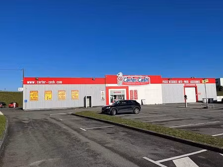 vente/location commerce champniers 1 000 m²