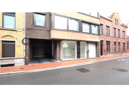 commercieel te huur in izegem