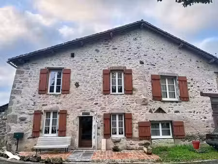 vente maison 6 pièces 155 m² à nouic (87330)  67 893 €