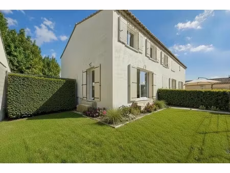 vente maison 4 pièces 95 m² cabannes (13440)