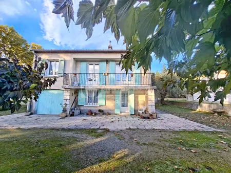 vente maison 4 pièces 80 m² fontvieille (13990)