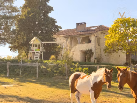 maison à vendre saint matre 4 pièce(s) 85m2 230 000€