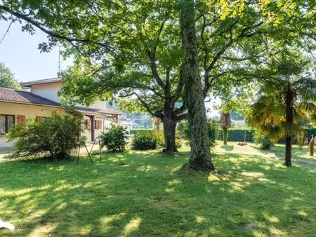 vente maison 4 pièces 119 m² à saint-yaguen (40400)  220 000 €