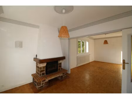 location maison 5 pièces 109m²