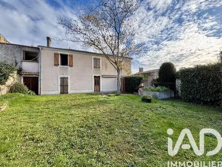 vente maison à cersay (79290) : à vendre / 280m² cersay