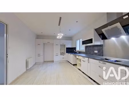 vente maison 5 pièces 126 m² à saint-clair-de-la-tour (38110)  360 000 €