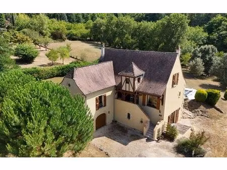 maison de prestige de 214 m2 en vente le buisson-de-cadouin  nouvelle-aquitaine