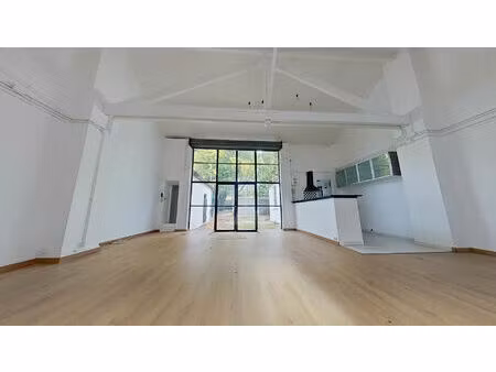 location maison 5 pièces 154m²