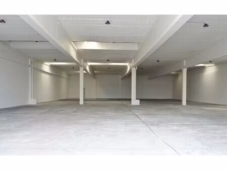 commercieel te huur in malle