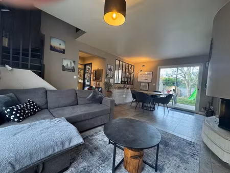 vente maison 4 pièces 104 m² à montfort-l'amaury (78490)  399 000 €