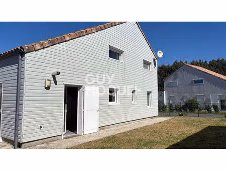 maison 4 pièces à les mathes à proximité du centre ville
