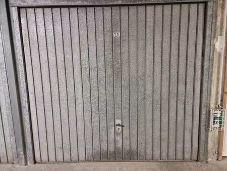 vente parking / box  12.00m²  saint