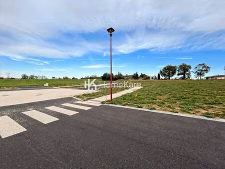 terrain constructible viabilisé à vendre