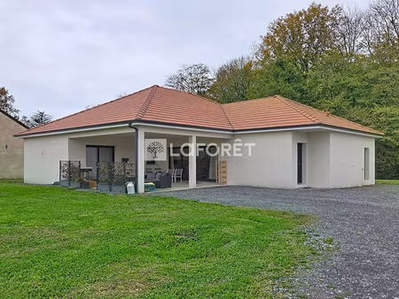 vente maison 5 pièces 122m2 orthez 64300 - 315000 € - surface privée