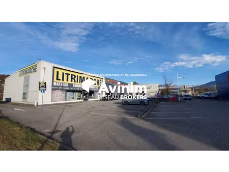 zone commerciale grand epagny - local commercial de 390 10m² à
