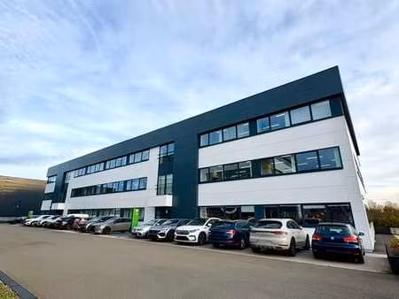 axis parc : dumont 14 -> 596m2 et 743m2