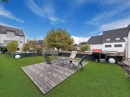 appart style loft de 3 ch. avec terrasse et parkings