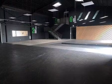 local commercial à vendre