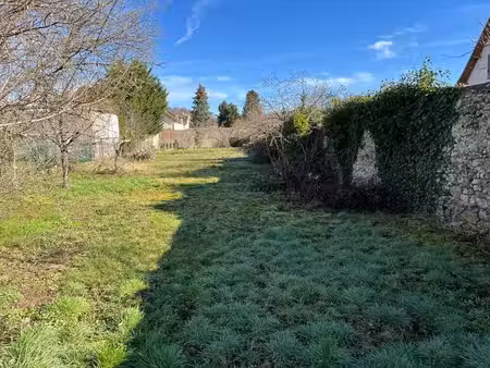 terrain constructible neuf à vendre