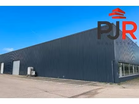 local d'activités à vendre