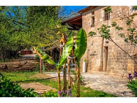 mas du xviiieme 5536m² de terrain 270m² habitables