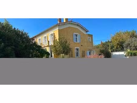 maison avec piscine et jardin aix-en-provence (13)