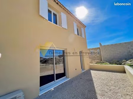 villa 4 pièces 80 m²
