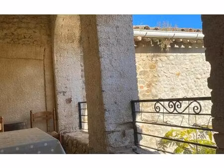 location appartement  m² t-3 à molières-sur-cèze  550 €