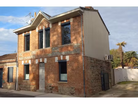 charmante toulousaine de 150 m2 en bord de garonne centre