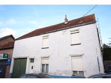 maison à rénover dans le centre de leefdaal