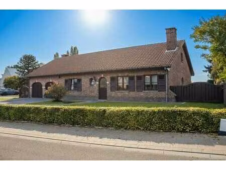 maison unifamilial sur un terrain d'exception