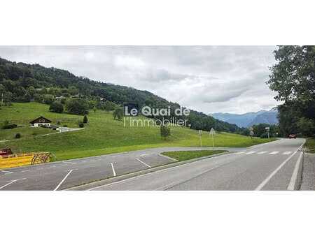 serraval : terrain (666 m²) à vendre